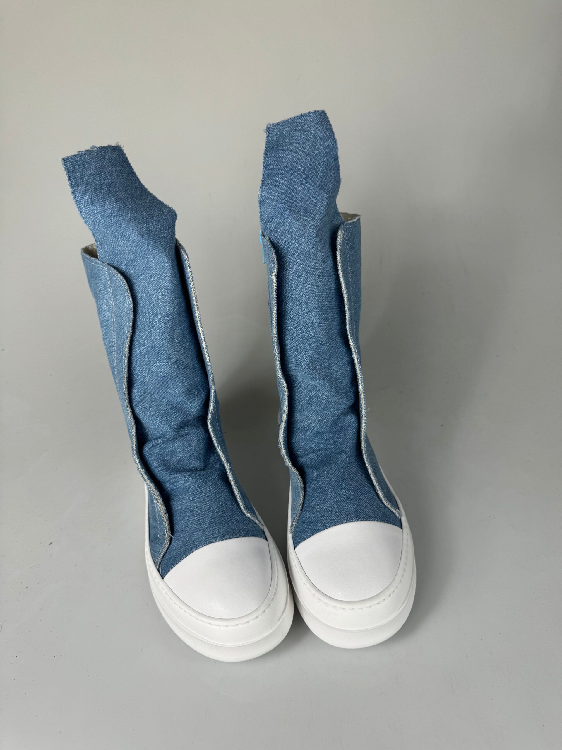 Tore01 light jeans