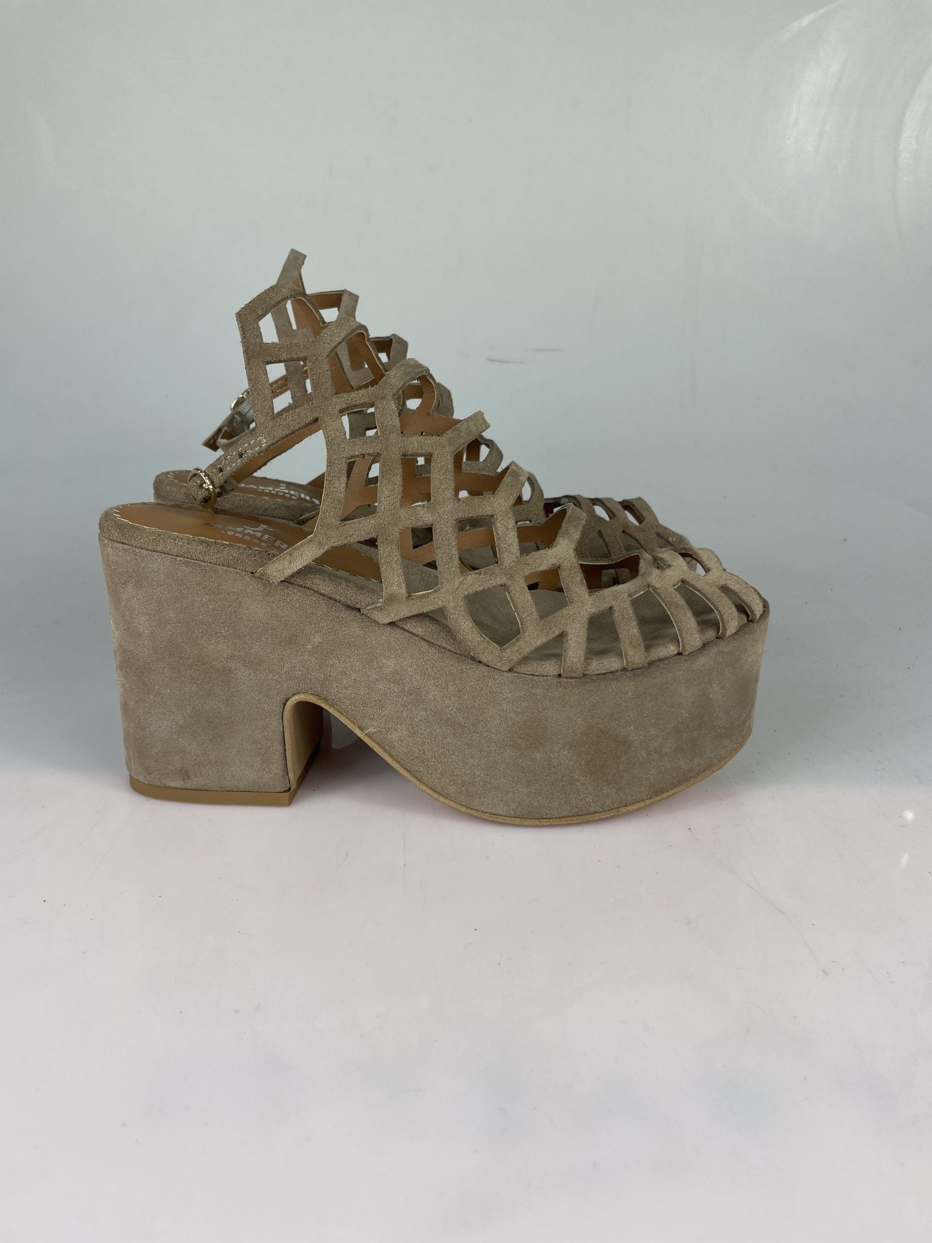 Mykonos beige suede