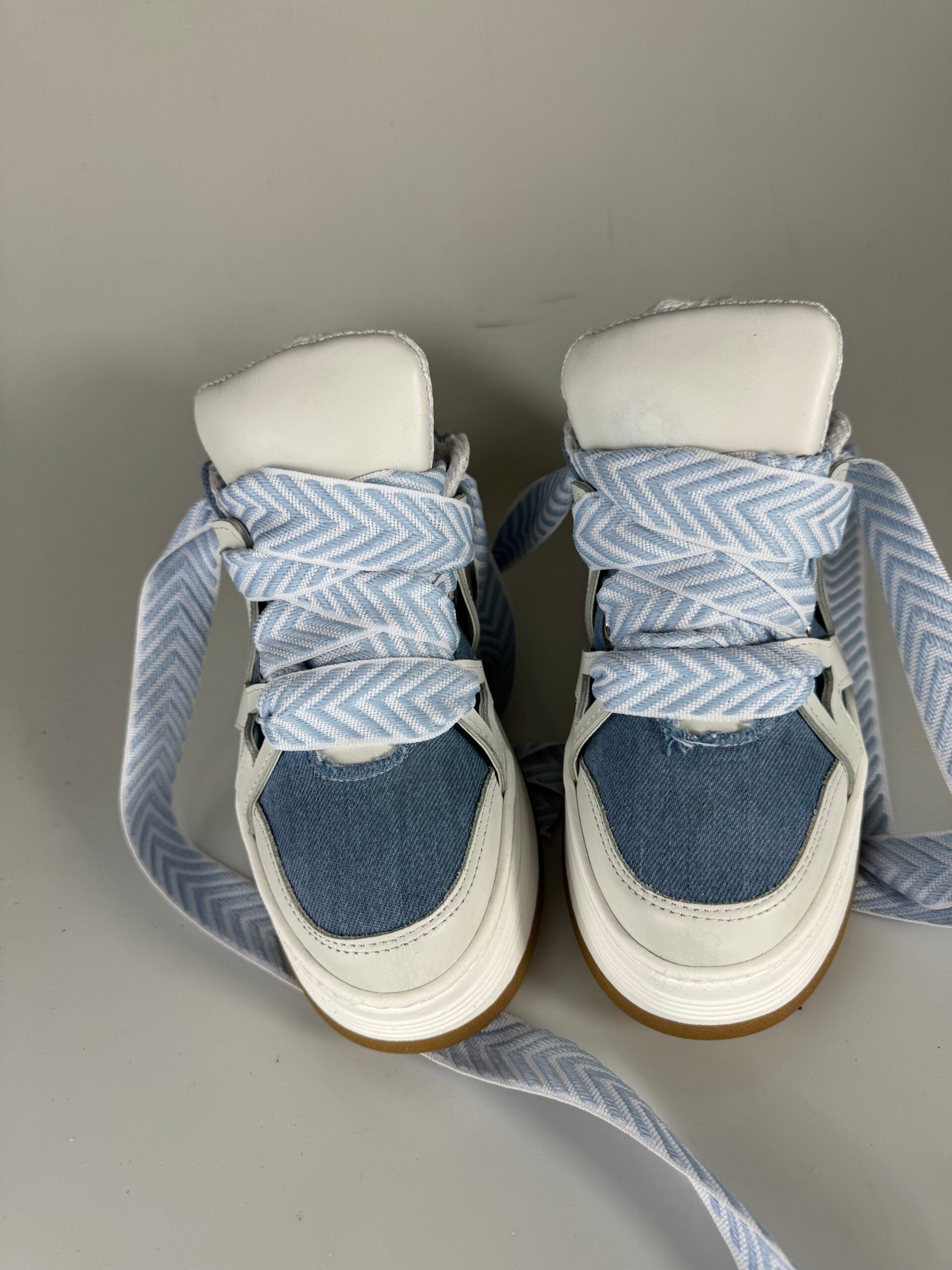 Wolf5 jeans rip white leather light blue lace