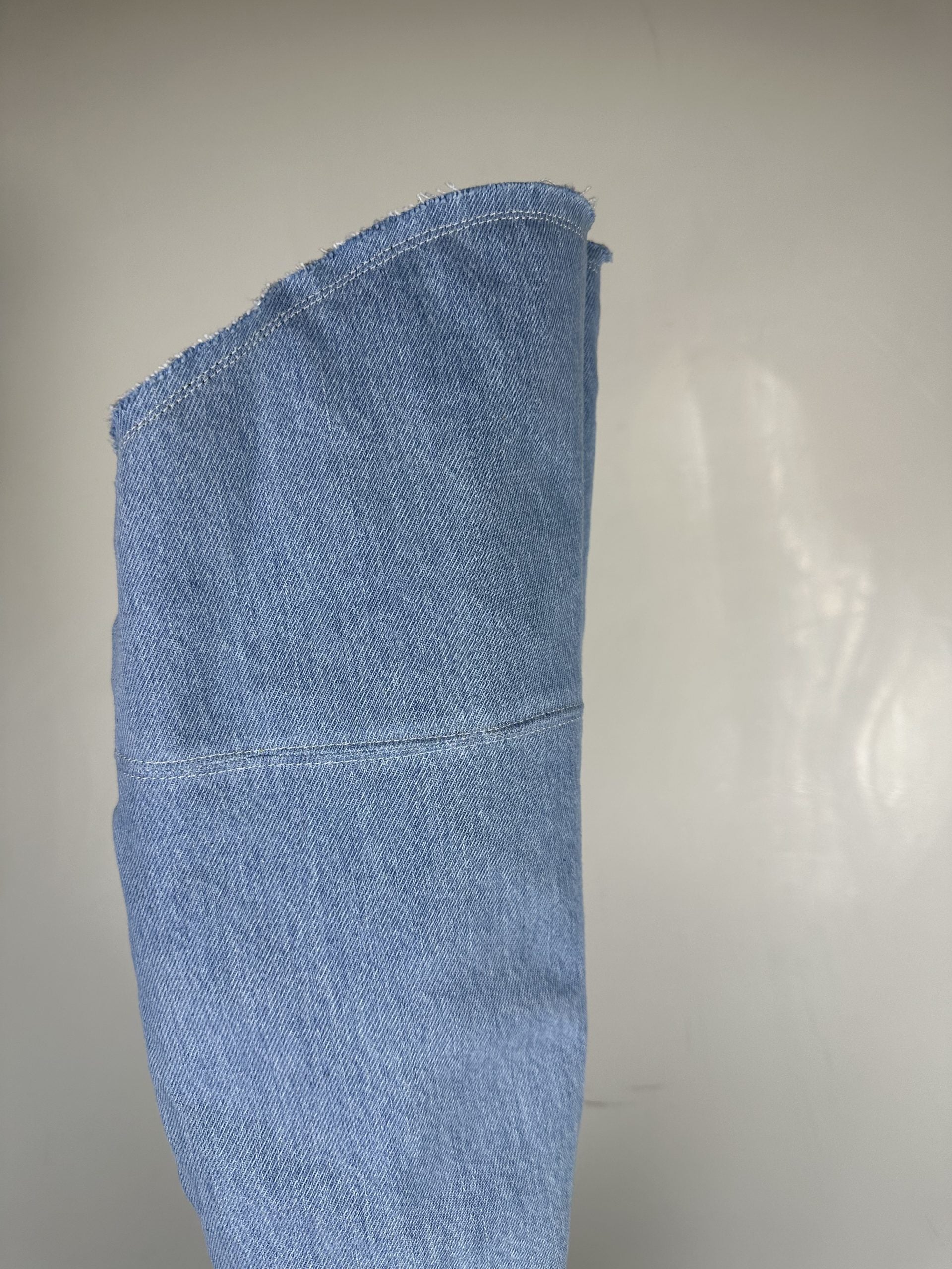 Aurora Santhoo basic light jeans