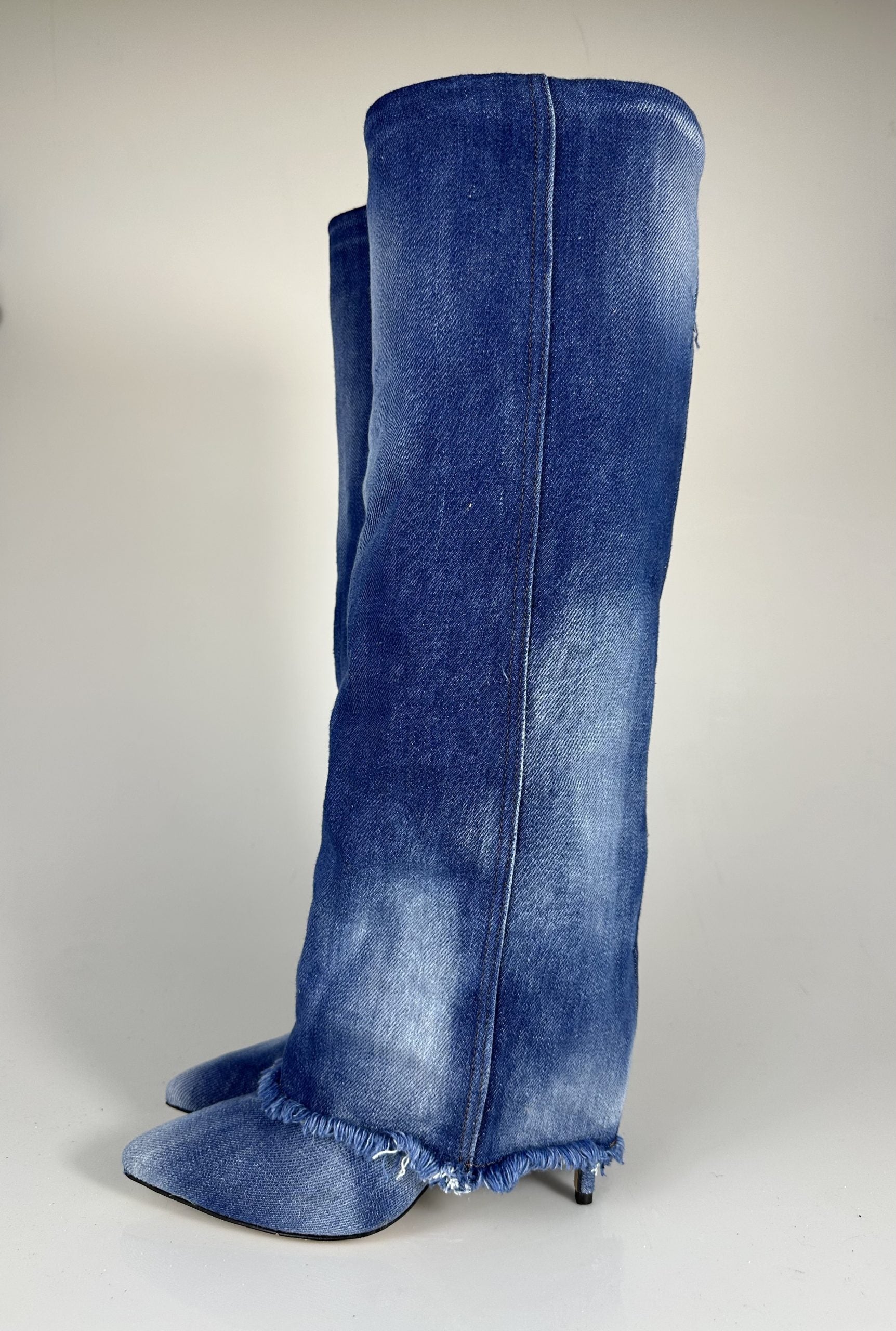 Michelle faded jeans