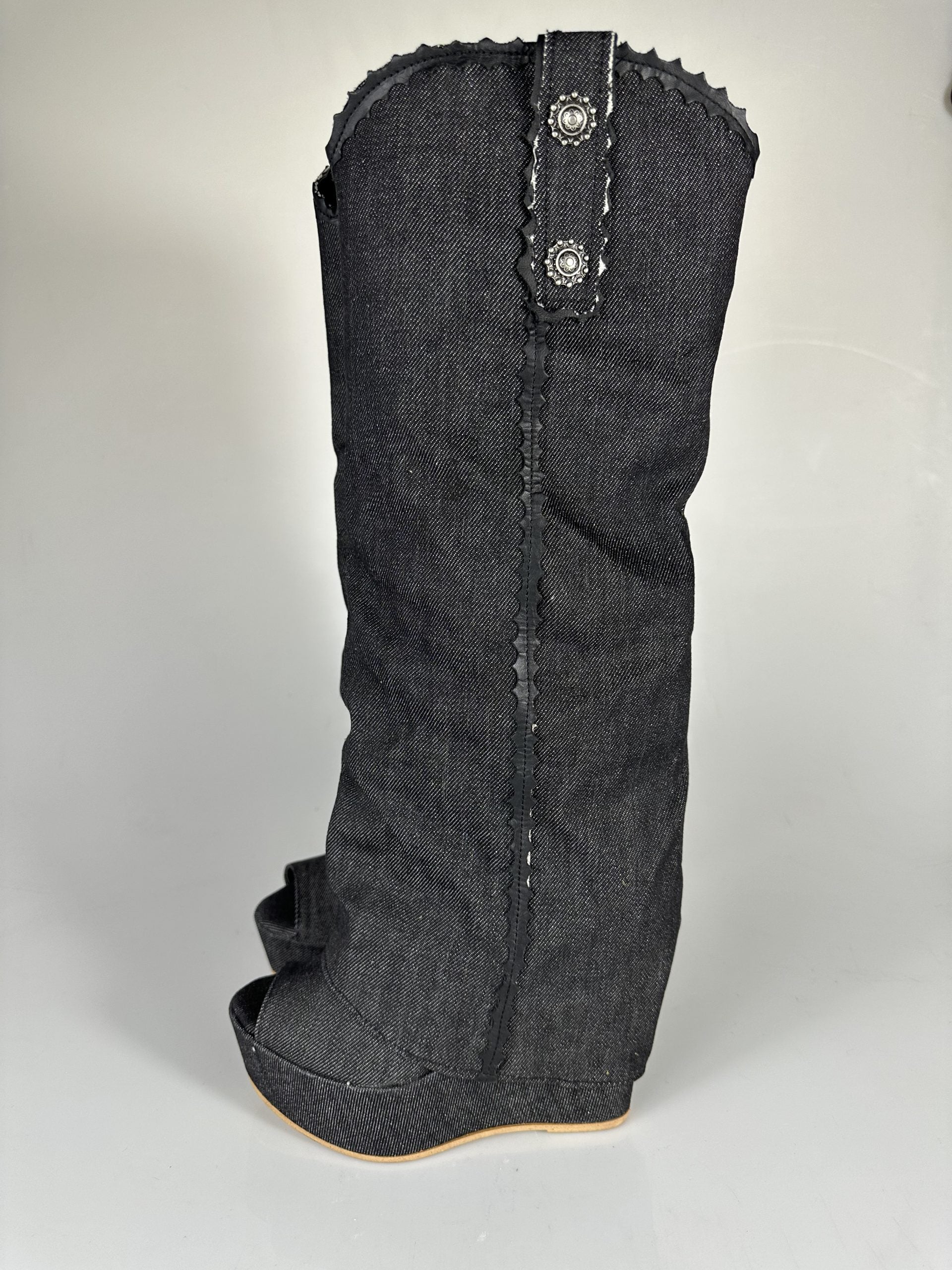 Carmensita euphoria dark jeans