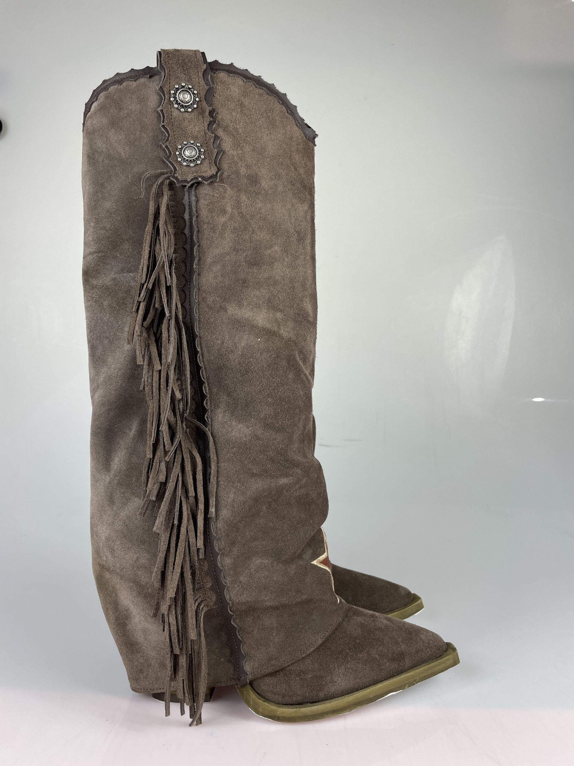 Euphoria new suede t.moro