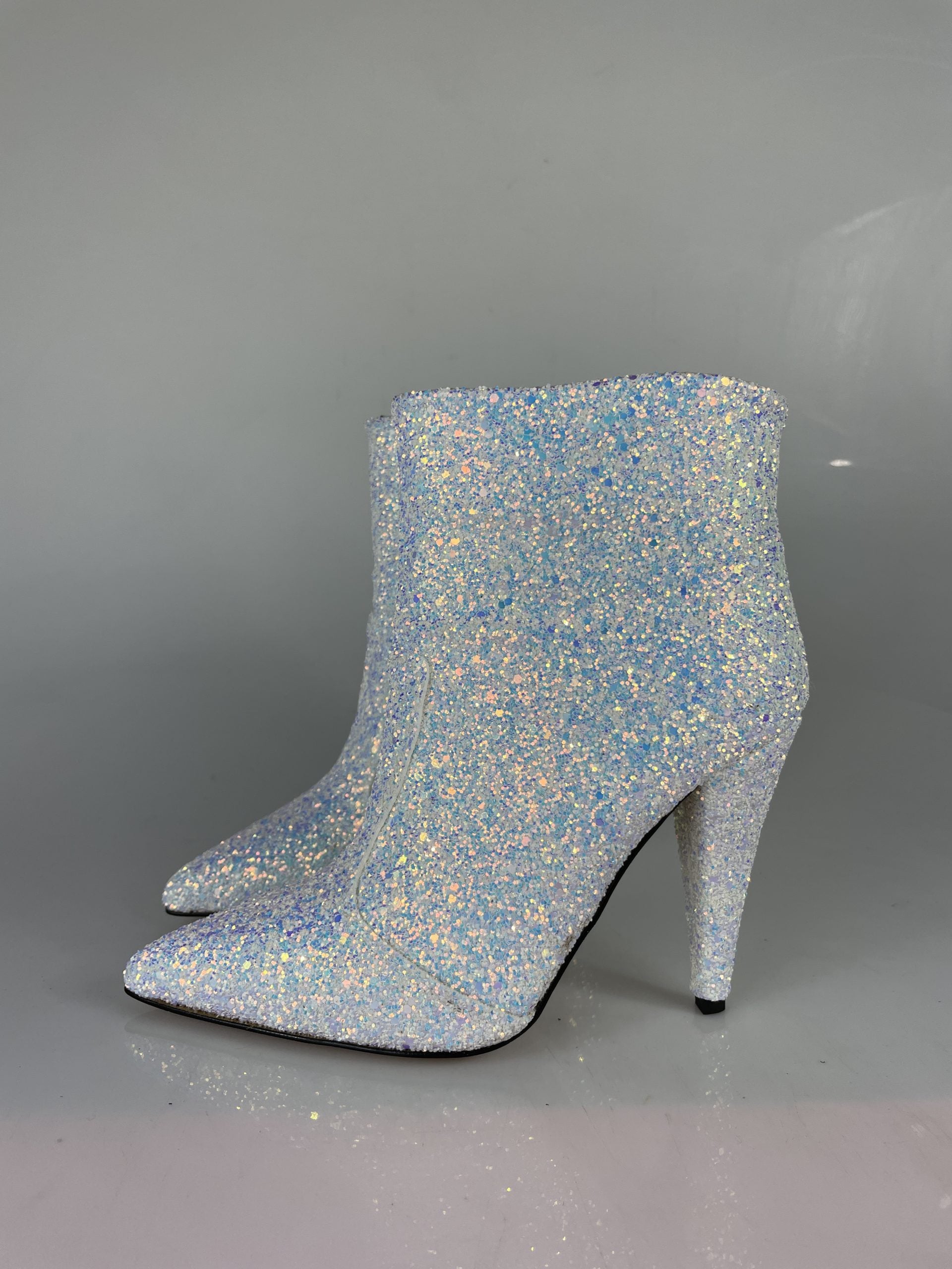 1570 Cesare glitter boreale