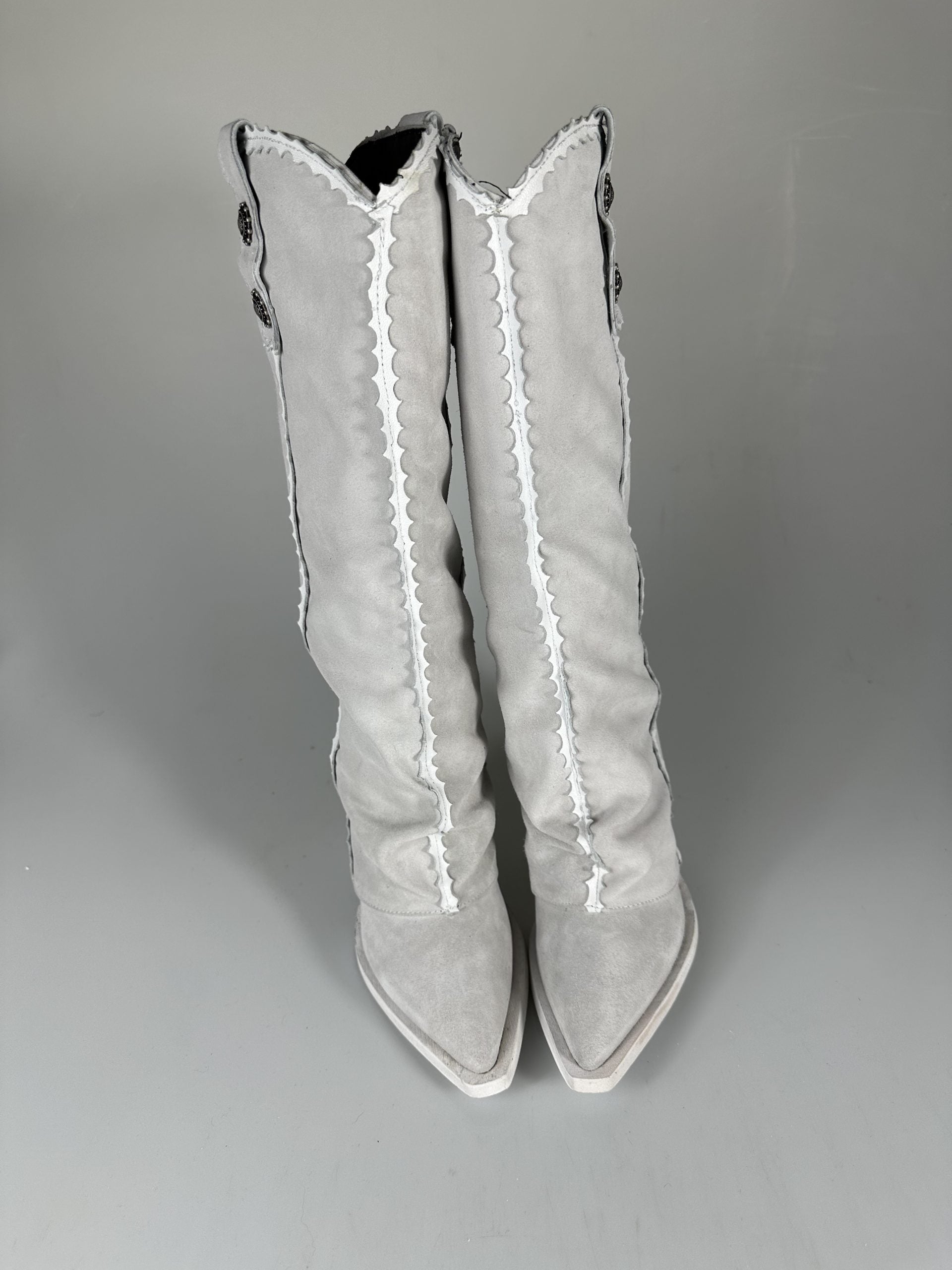 Euphoria basic suede ice
