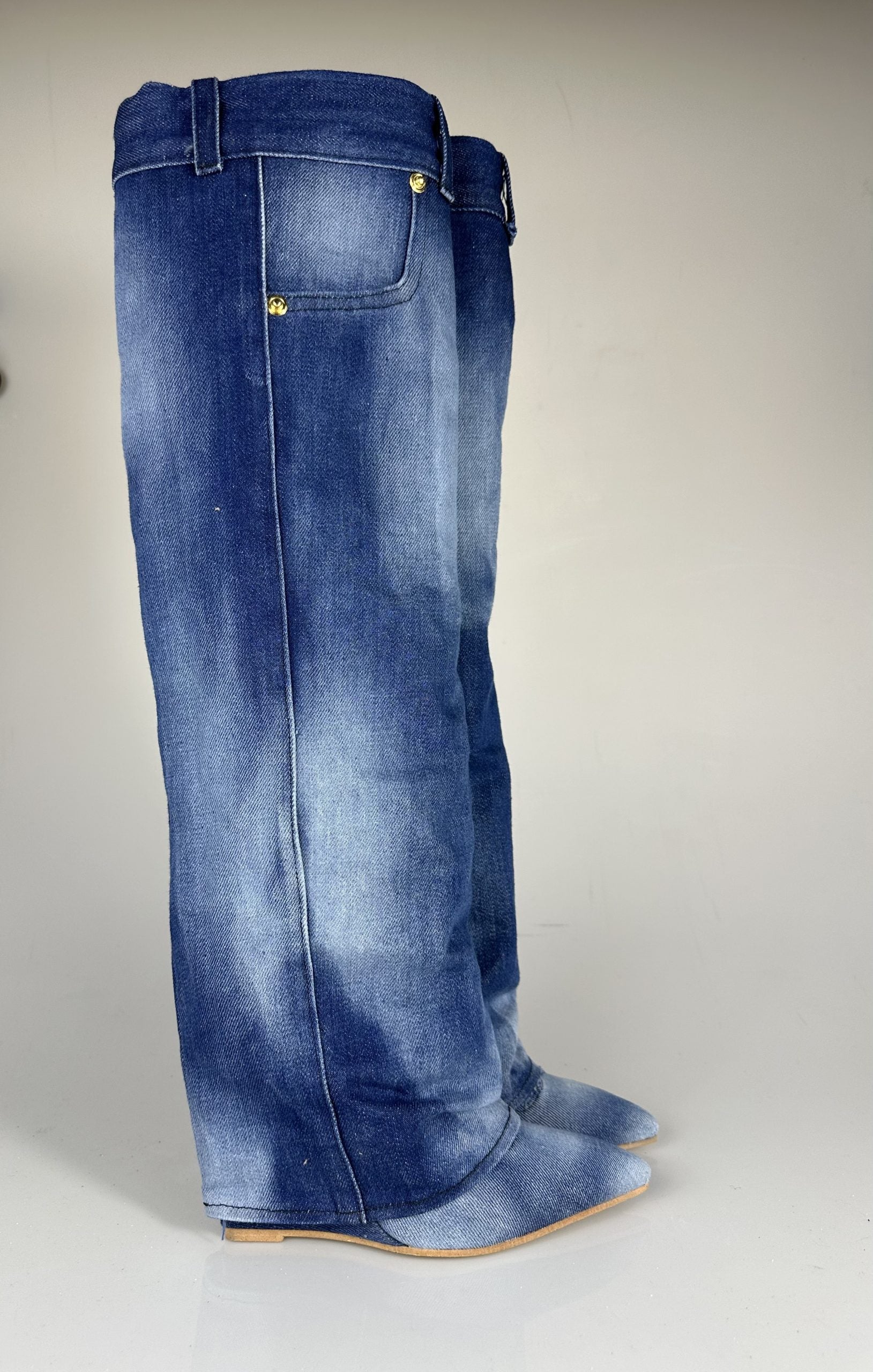 Cameron faded jeans