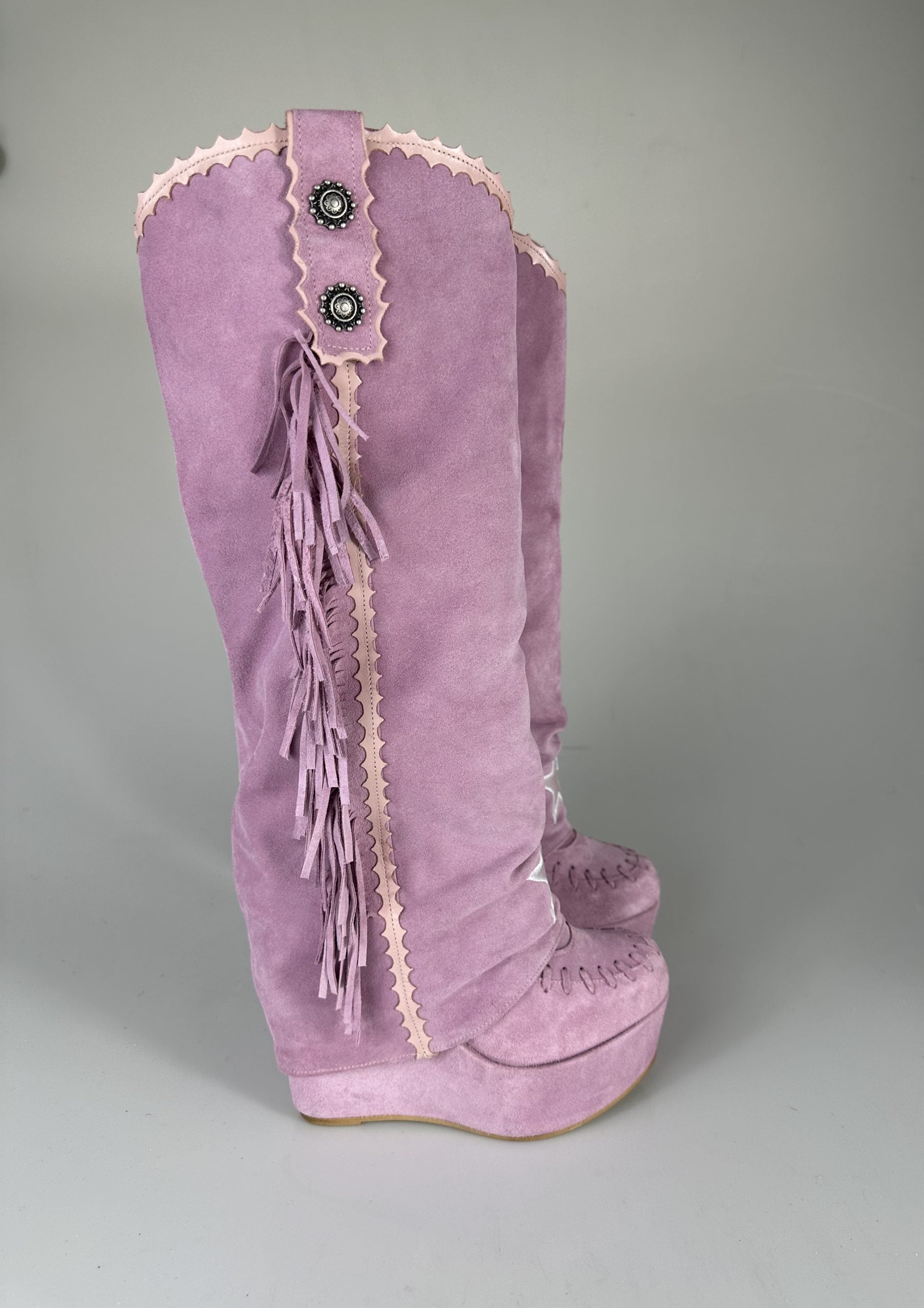Carmensita Euphoria Pink Suede Closed Toe