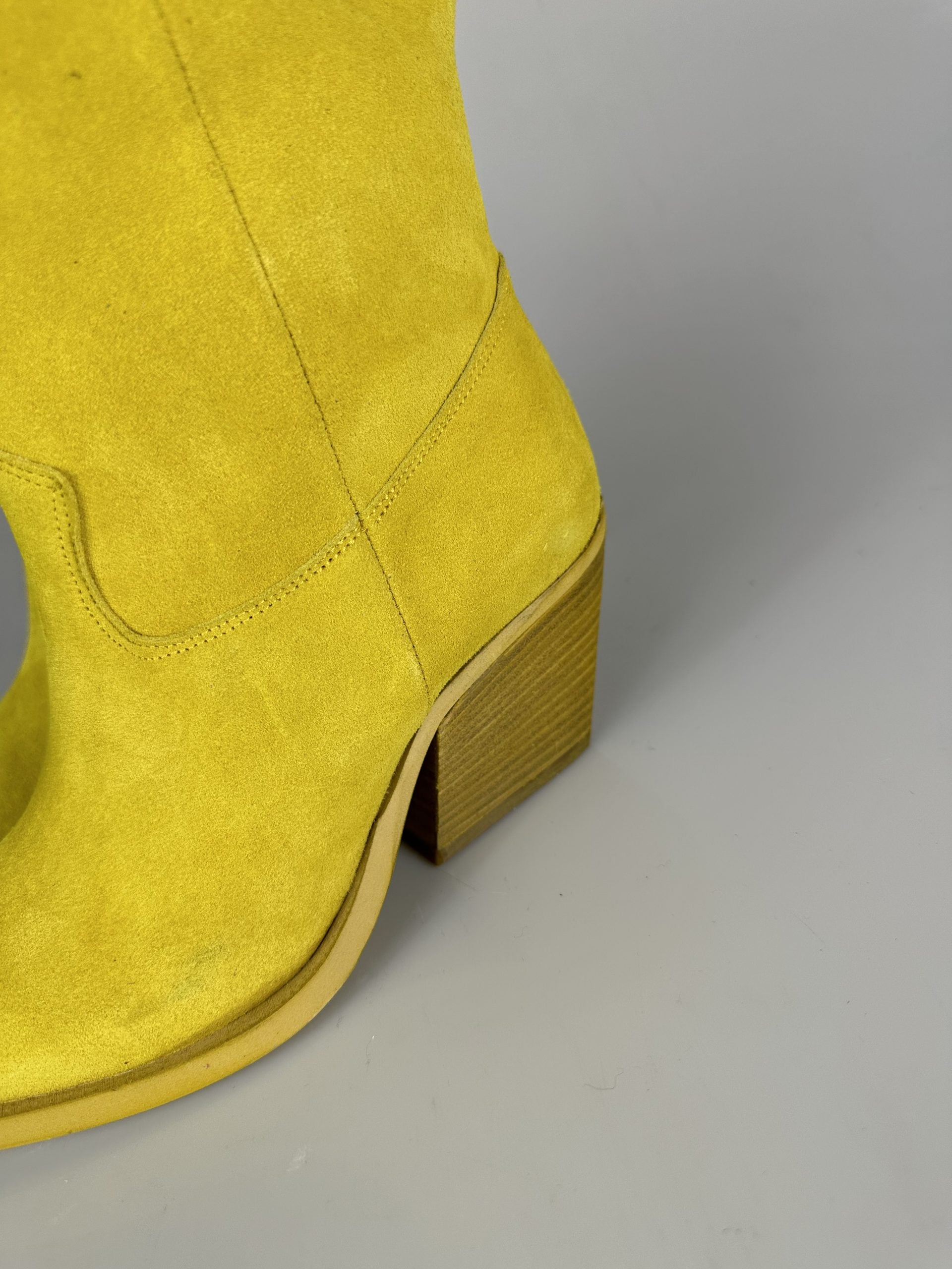 Ascanio yellow star cam