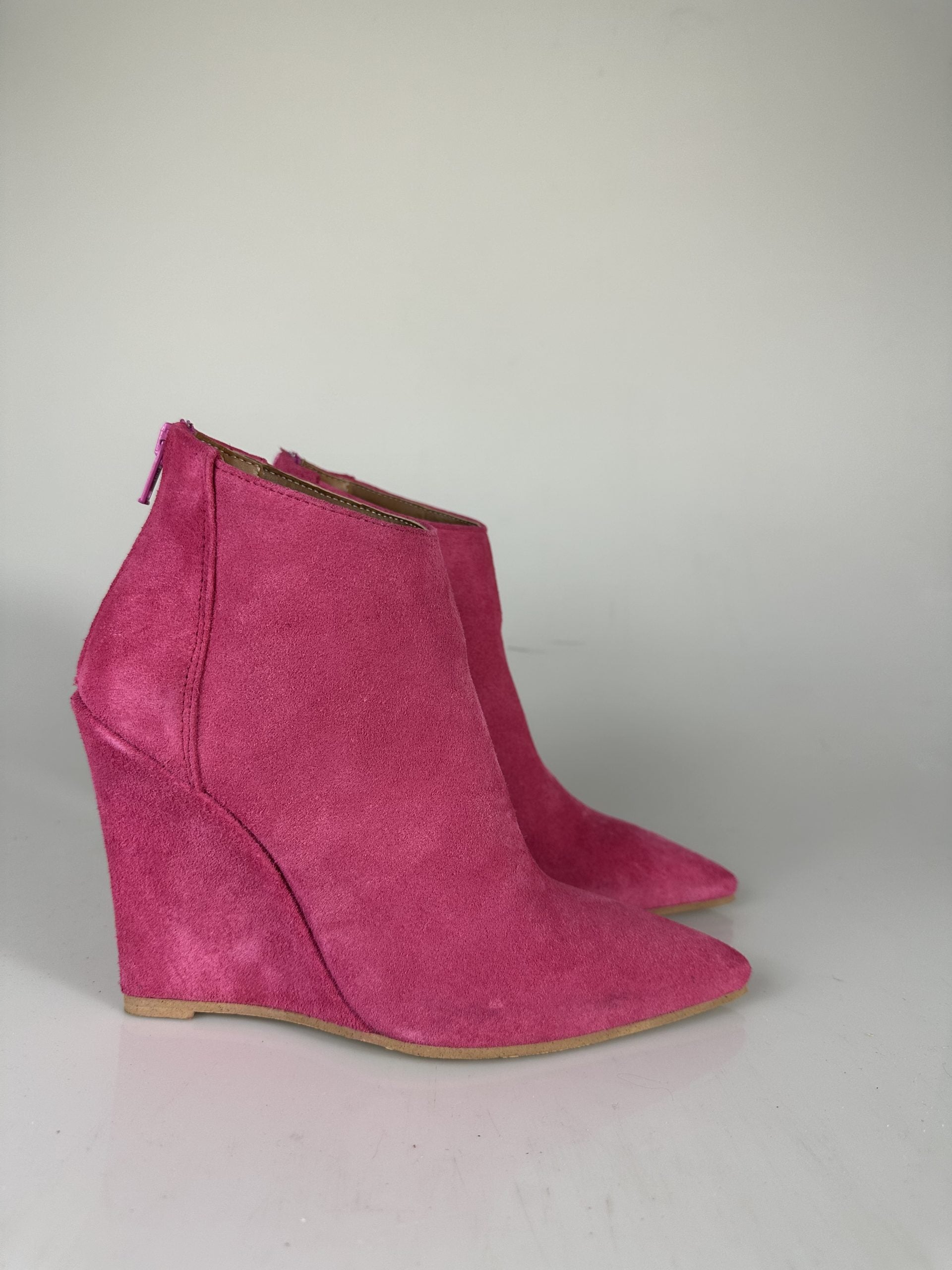 Aurora cam fuchsia
