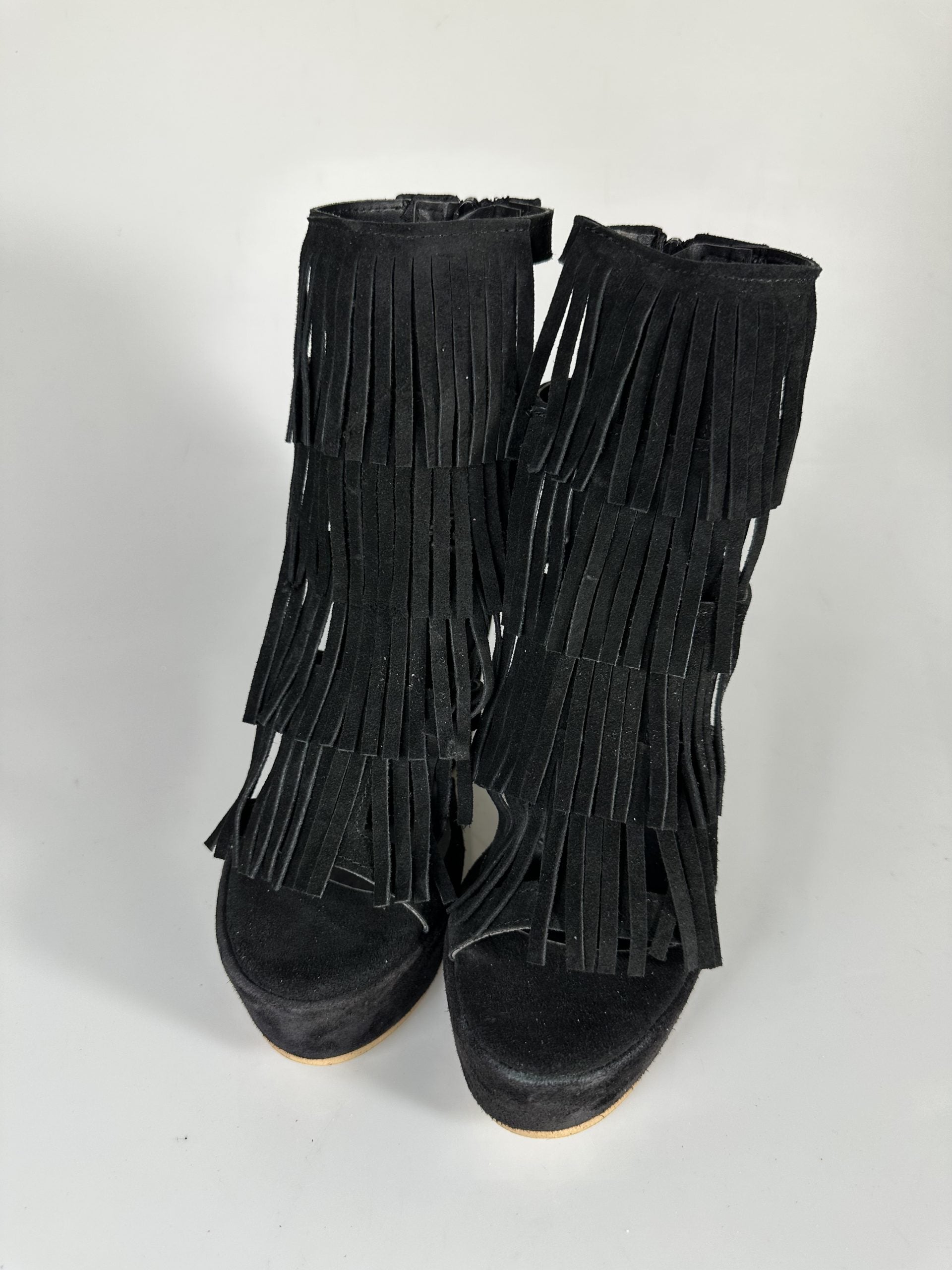 Carmensita Aphrodite Black Suede