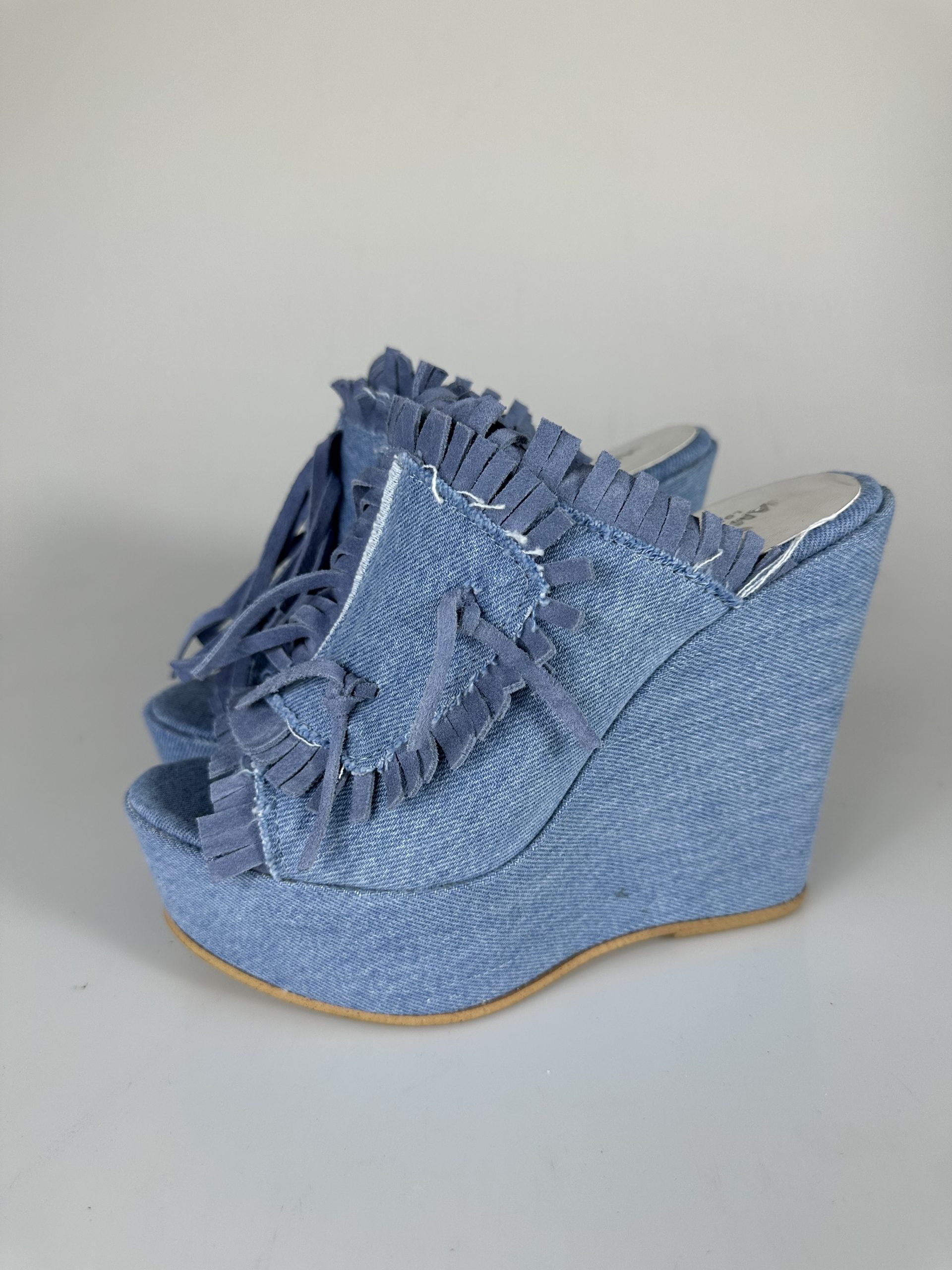 Carmensita Harmony Jeans - Light Blue Cam