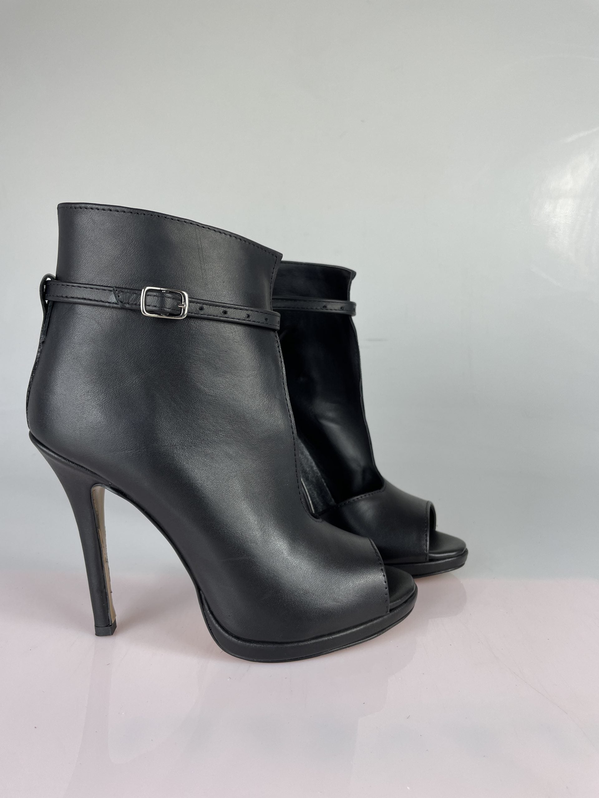 Emma63 black leather