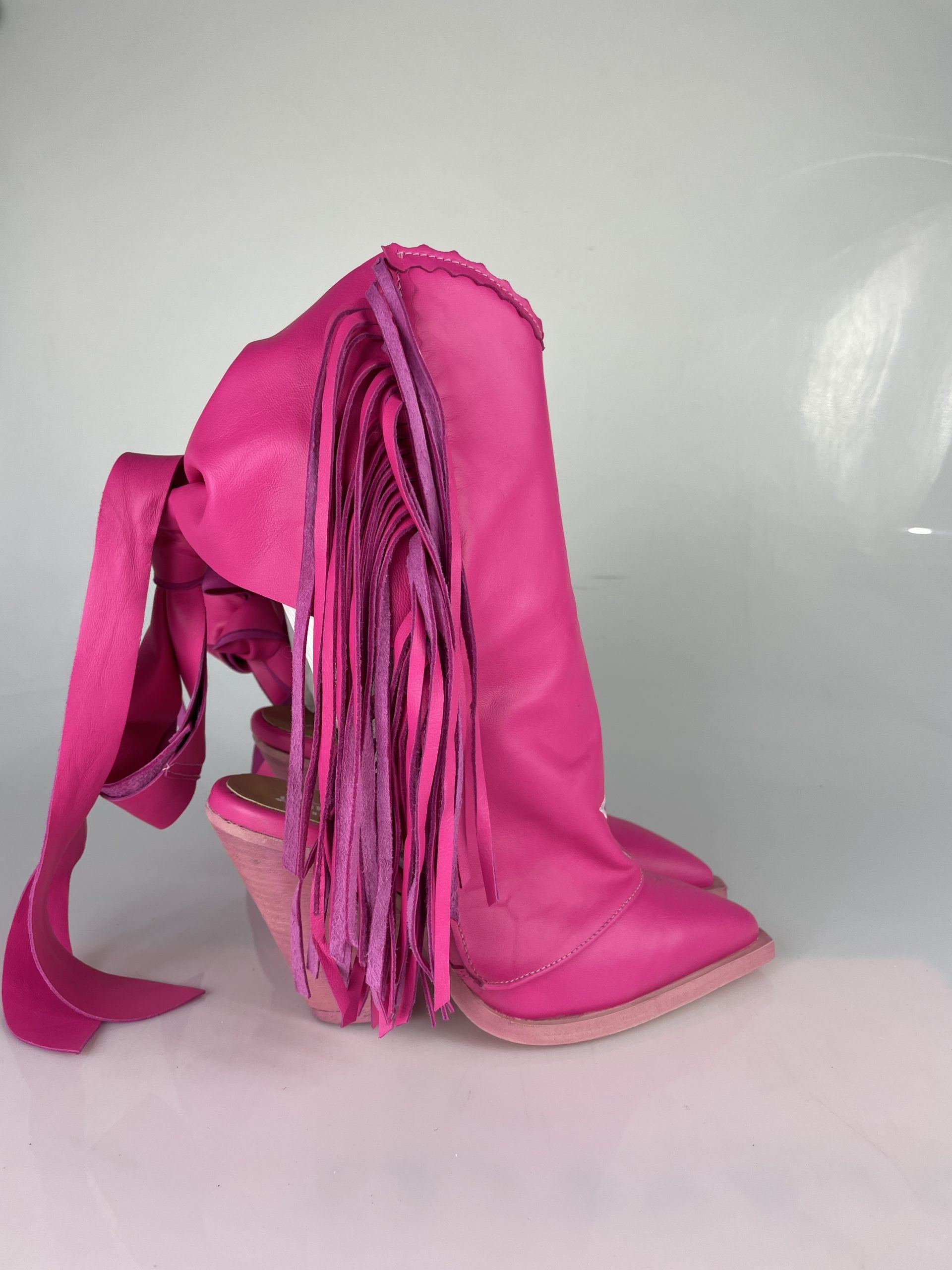 Euphoria Sabó fuchsia leather