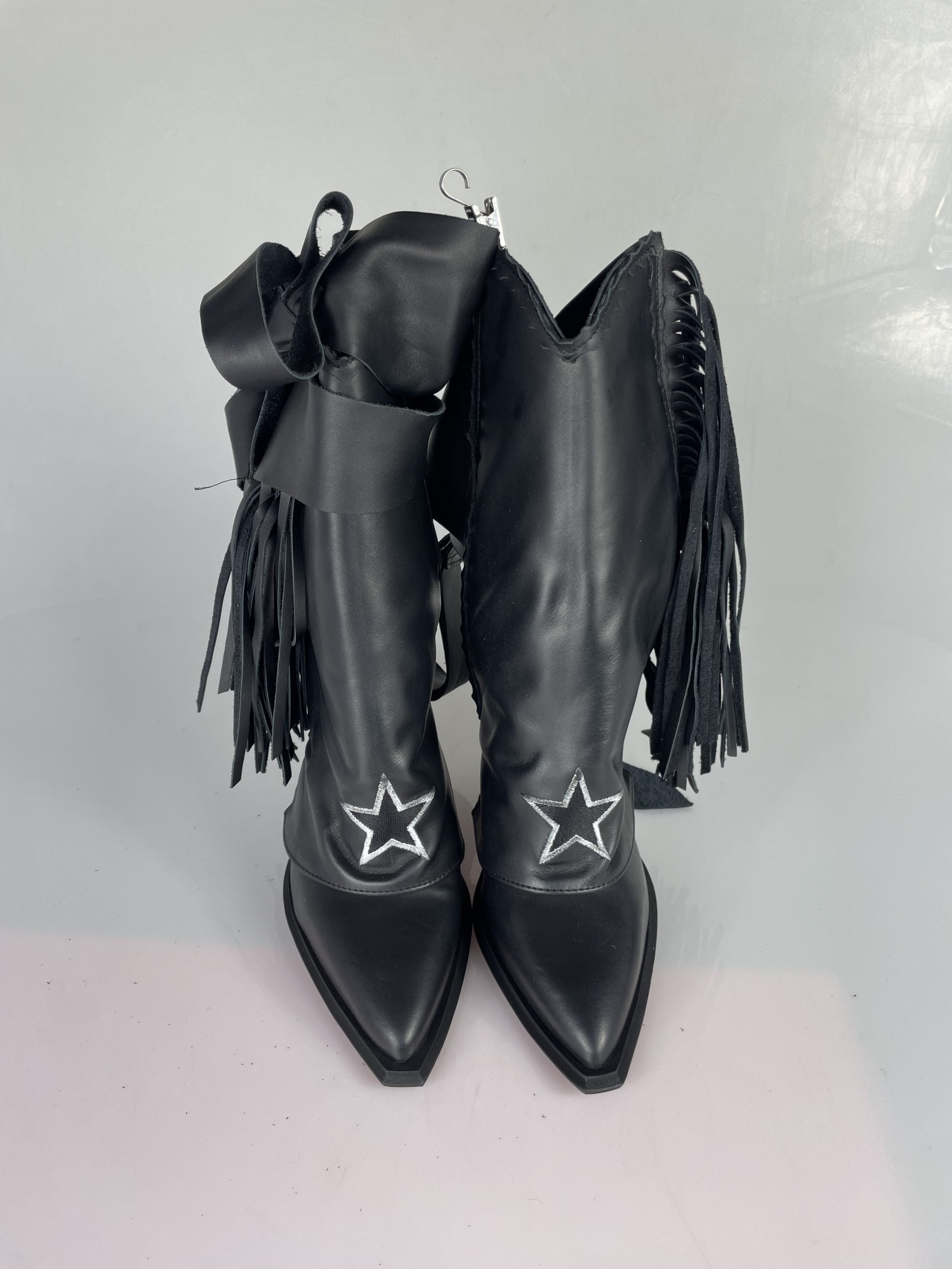 Euphoria Sabó black leather