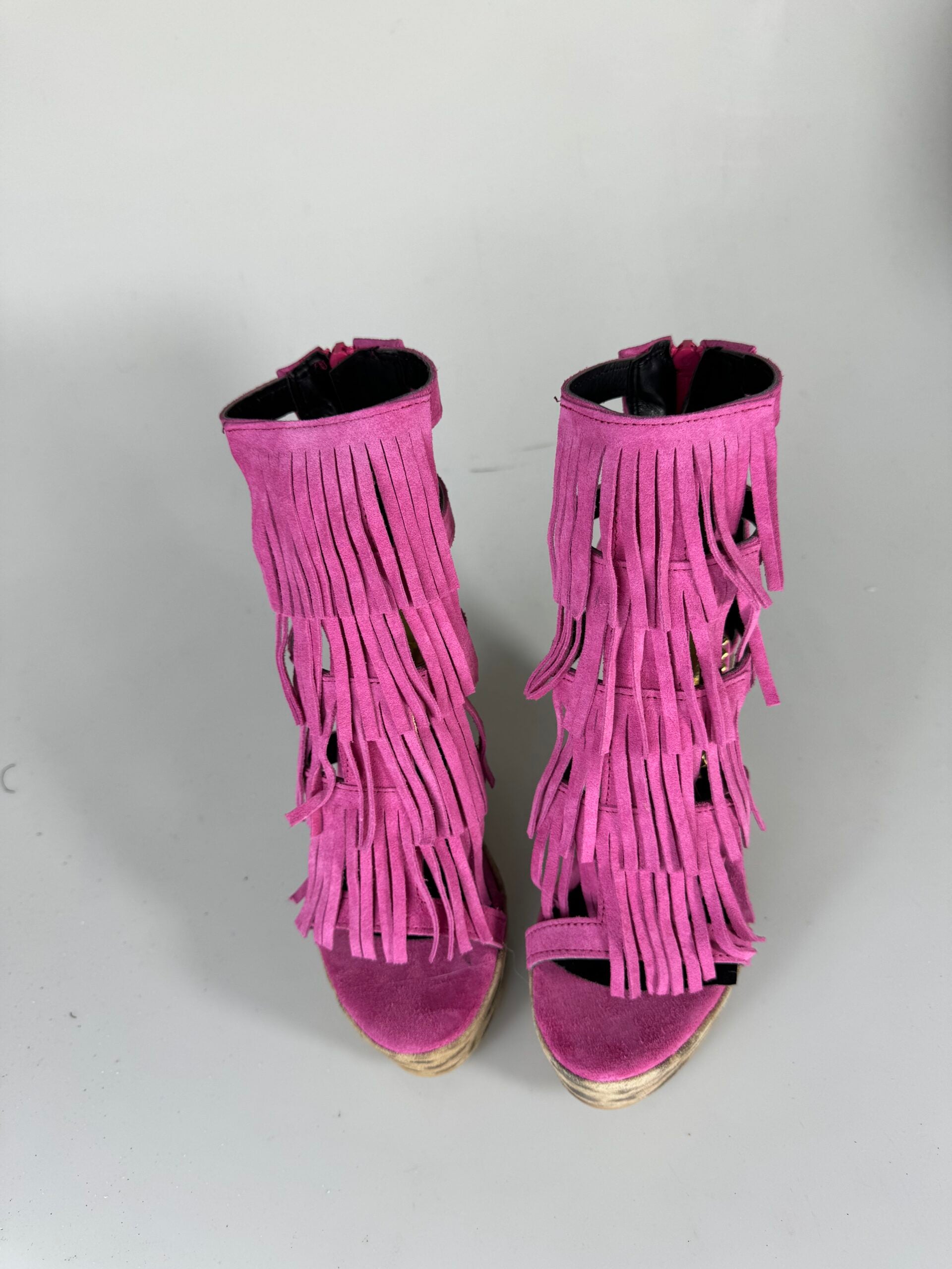 Carmensita Aphrodite Suede Fuchsia Spotted Rip