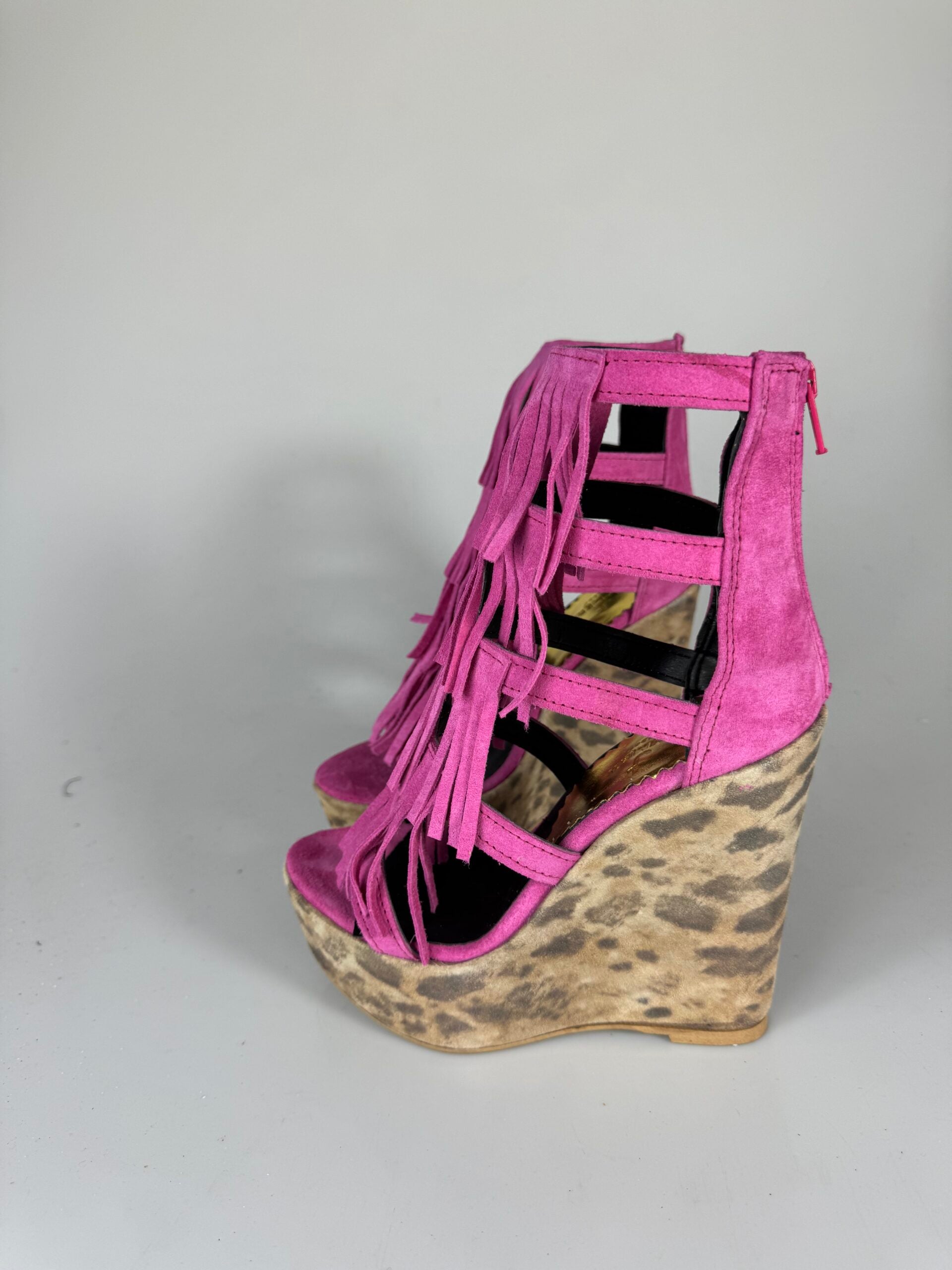Carmensita Aphrodite Suede Fuchsia Spotted Rip
