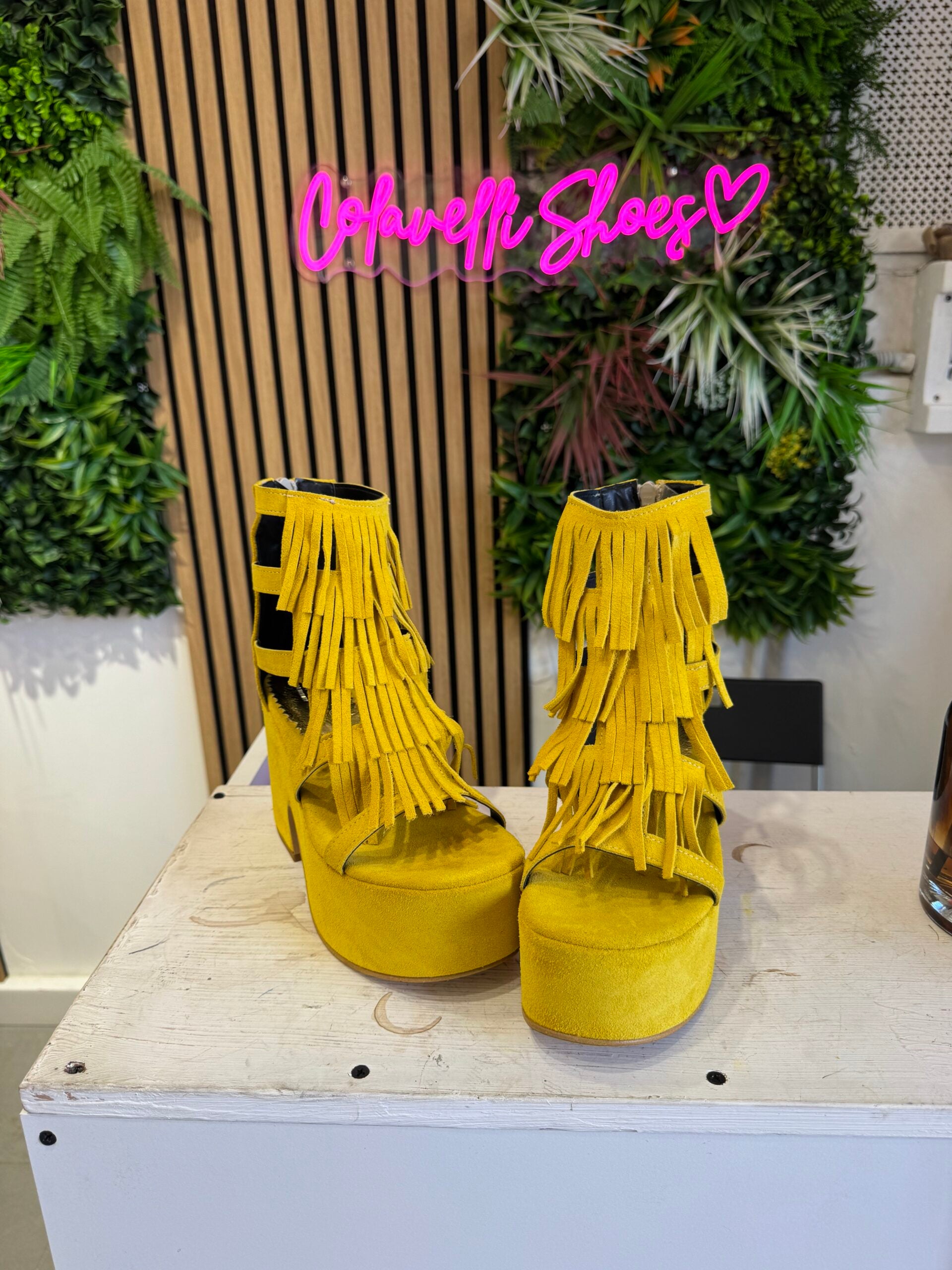 Cuba camoscio giallo