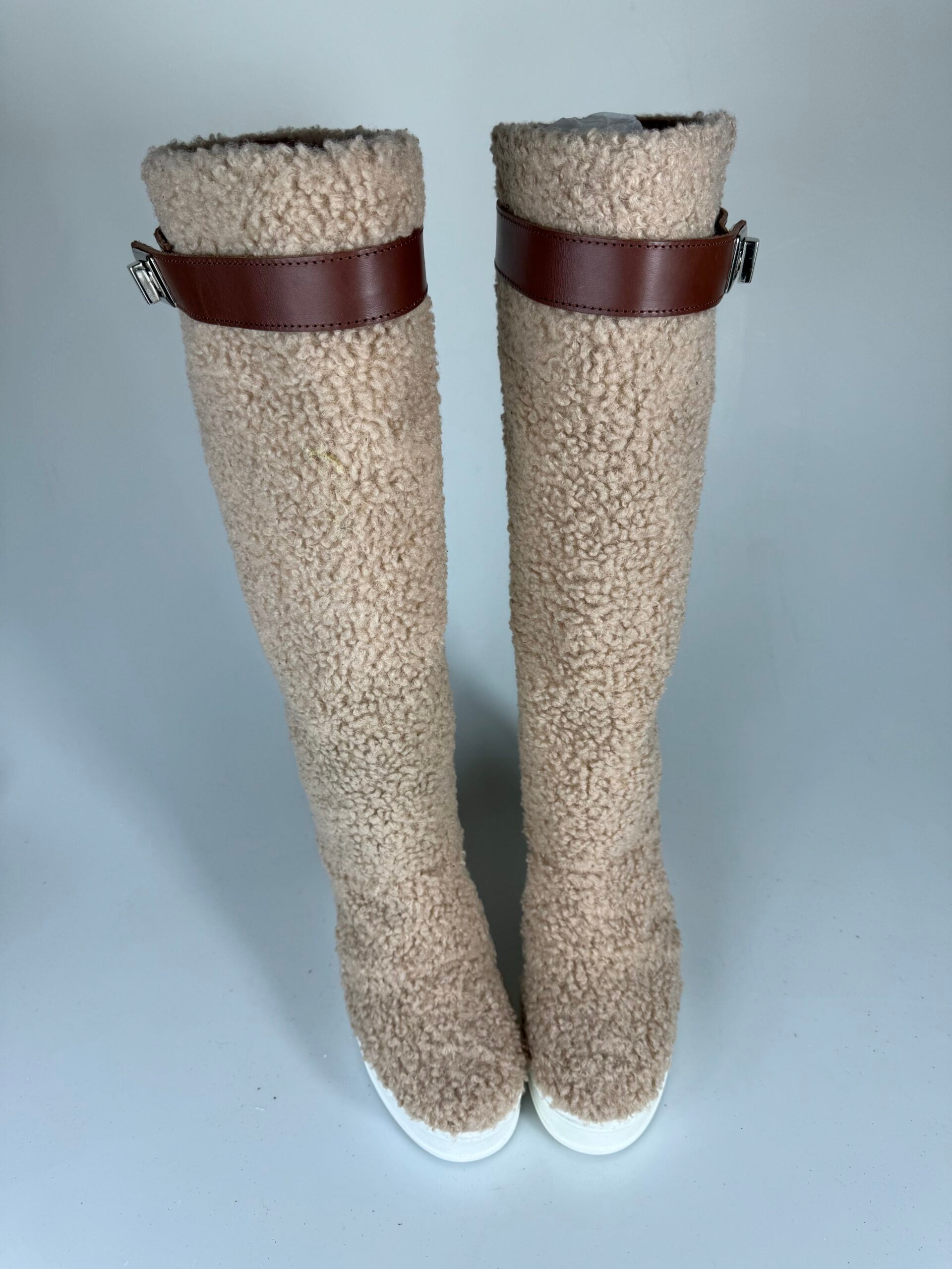 Peluche beige
