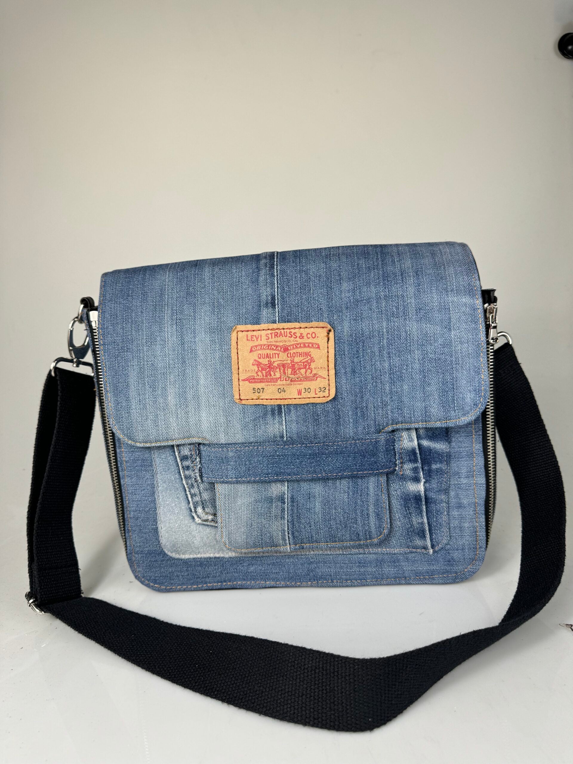 Melody jeans levi's rip pelle nero