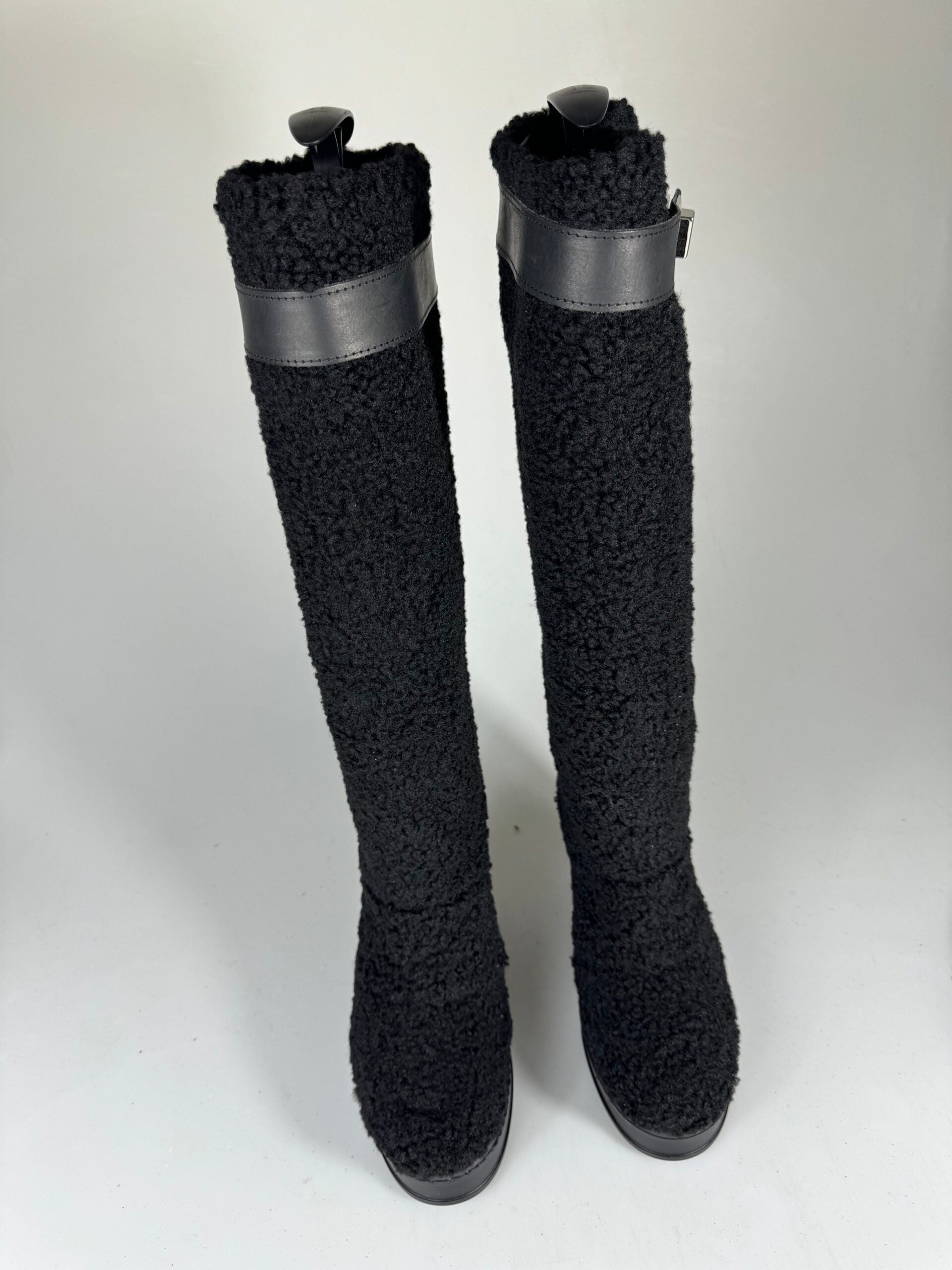 Osito de peluche negro