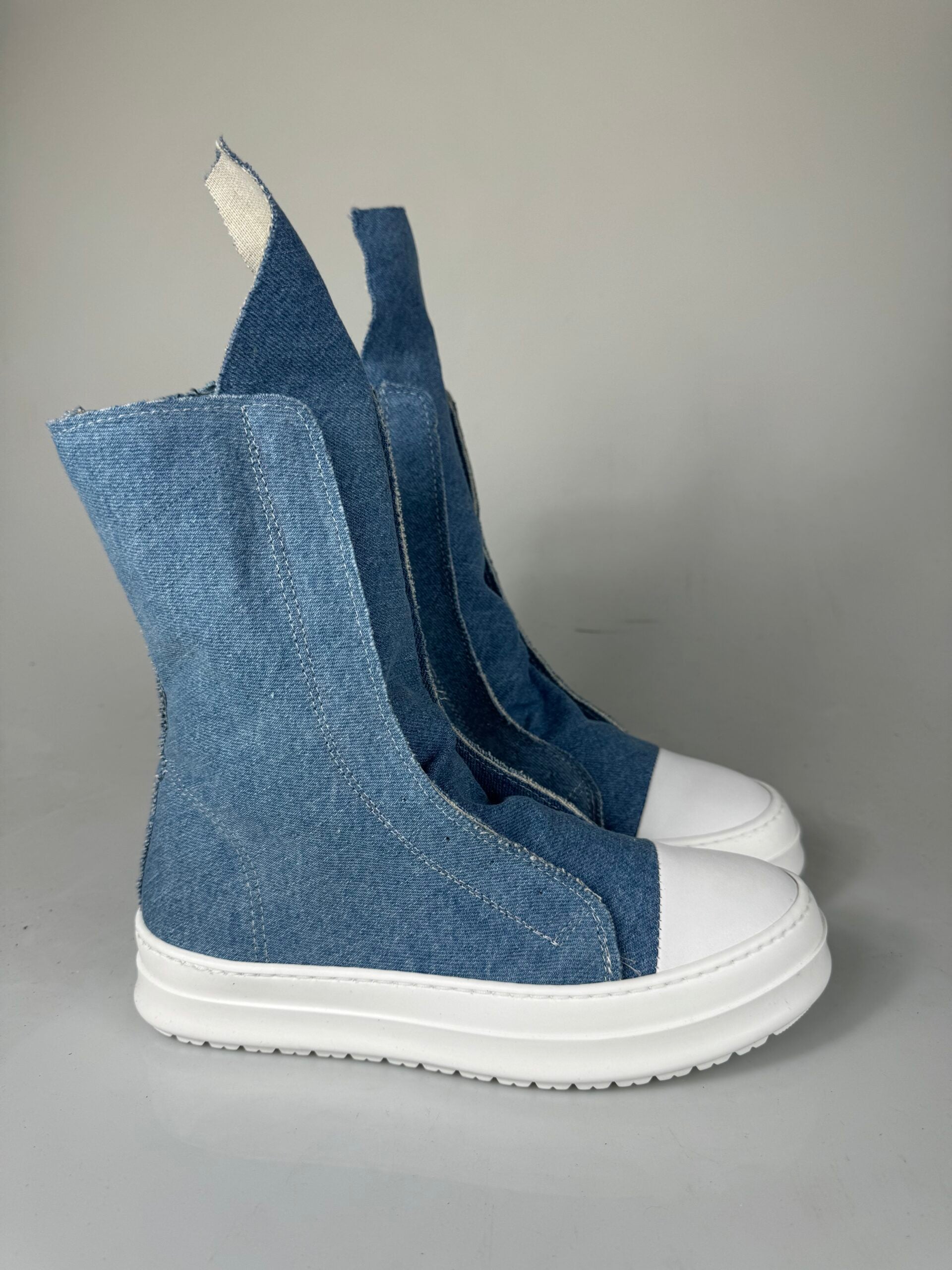 Tore01 light jeans