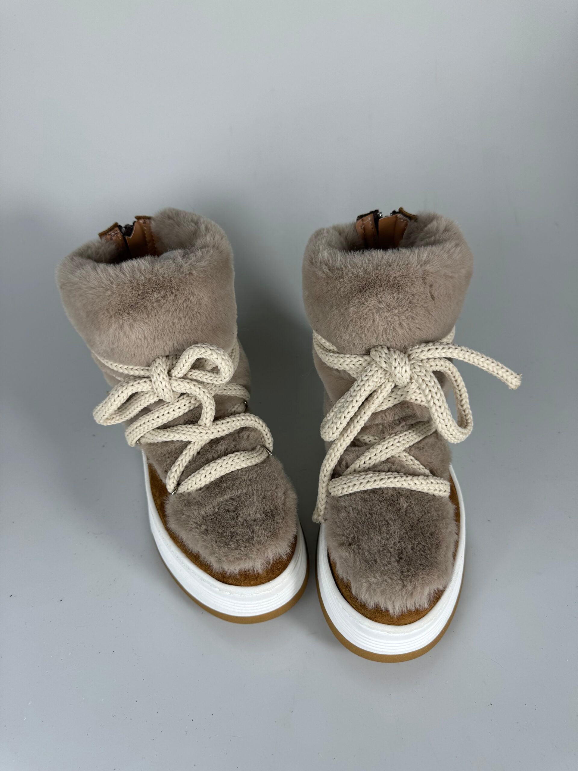 Wolf7 Cam Leather Fur Beige