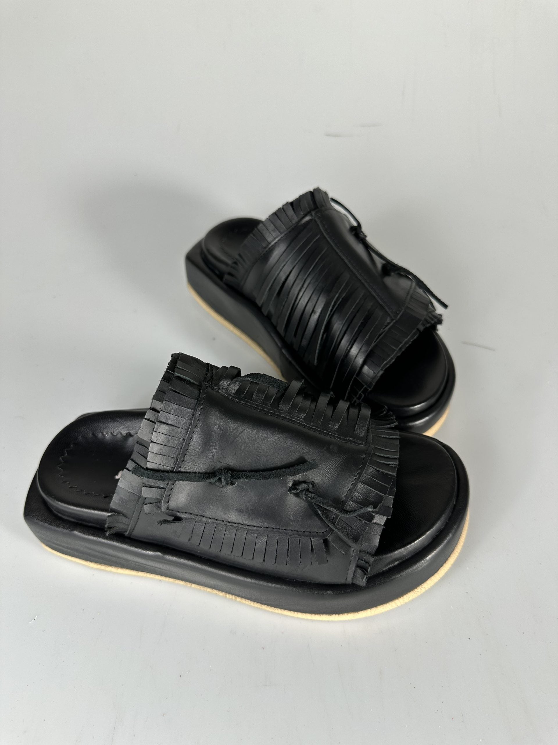Armonia pelle nero