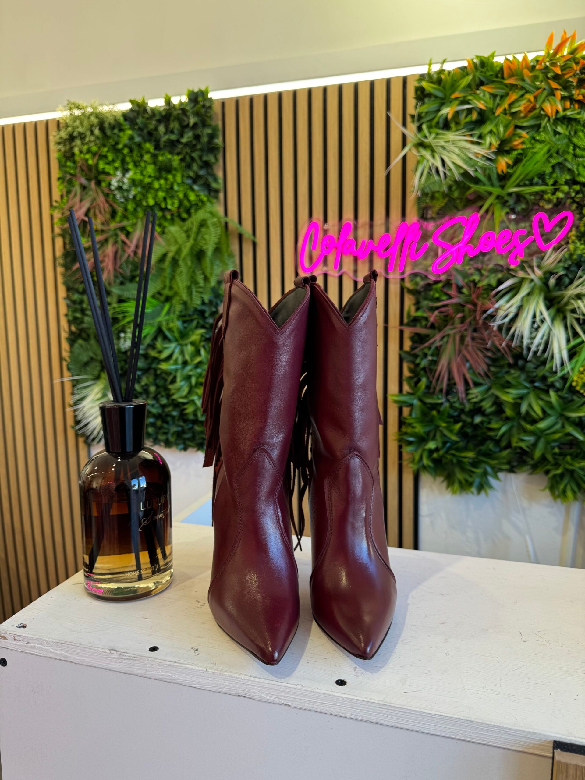 Ibiza Vinaccio leather