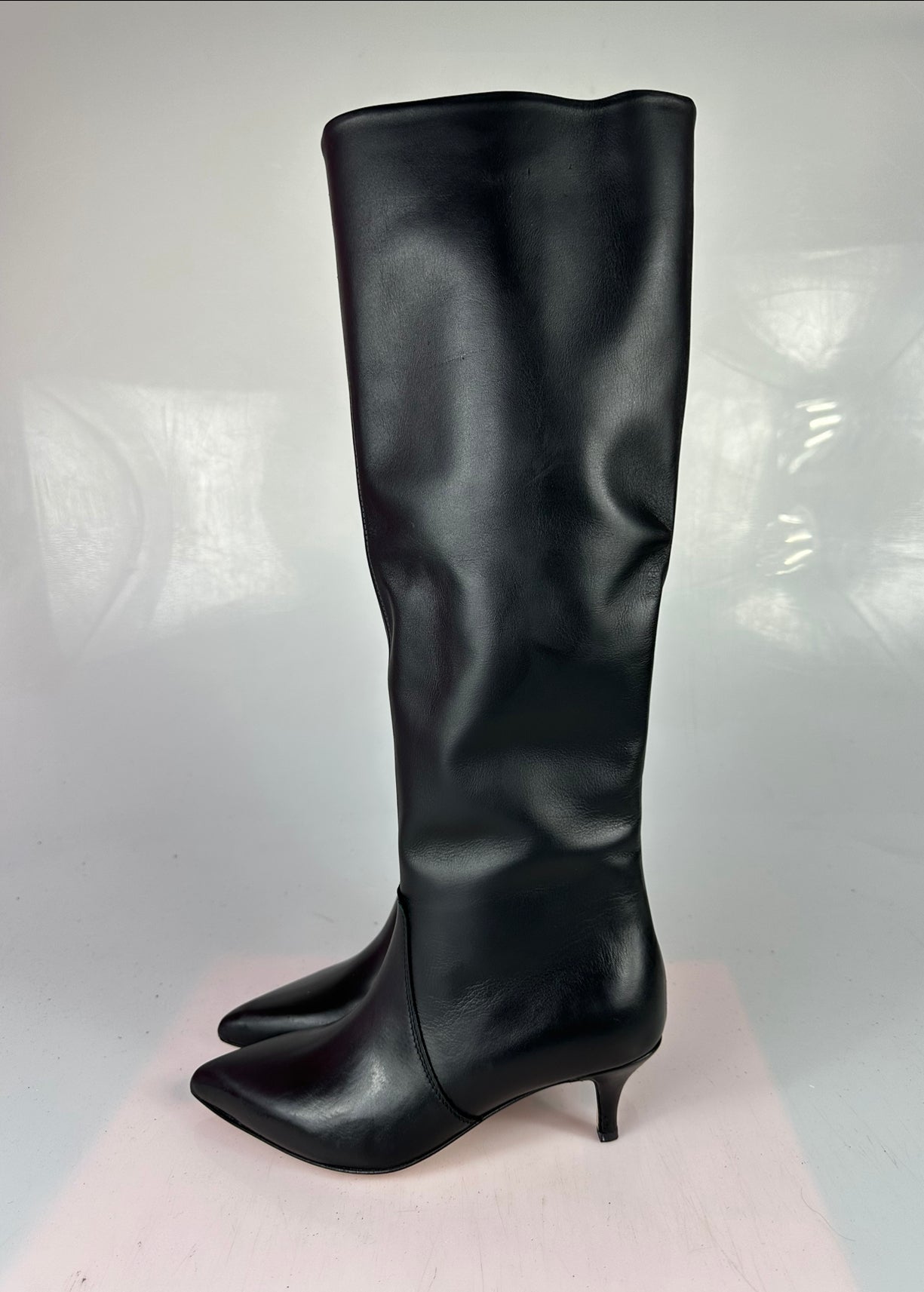 Flaminia no f. black leather