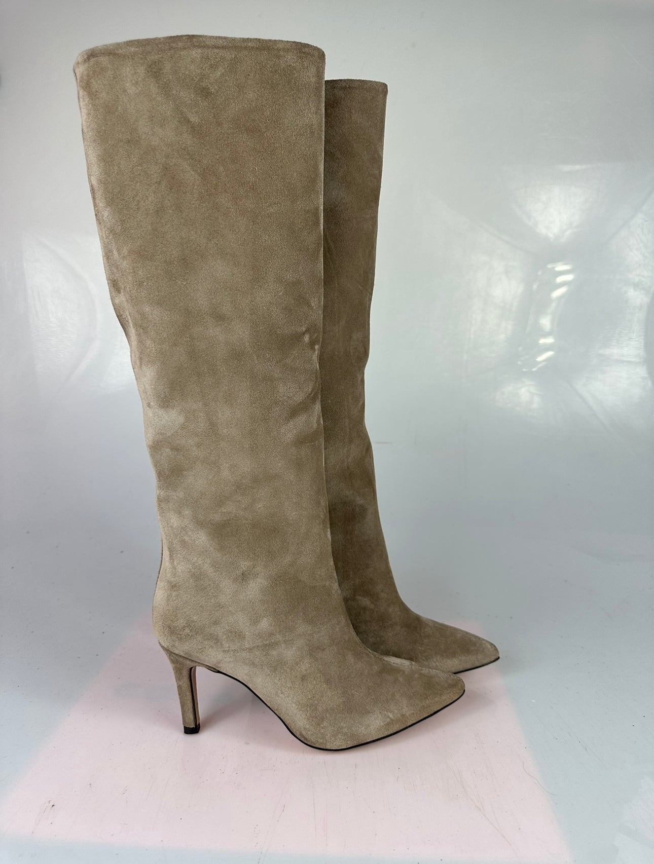 Beige suede lurex