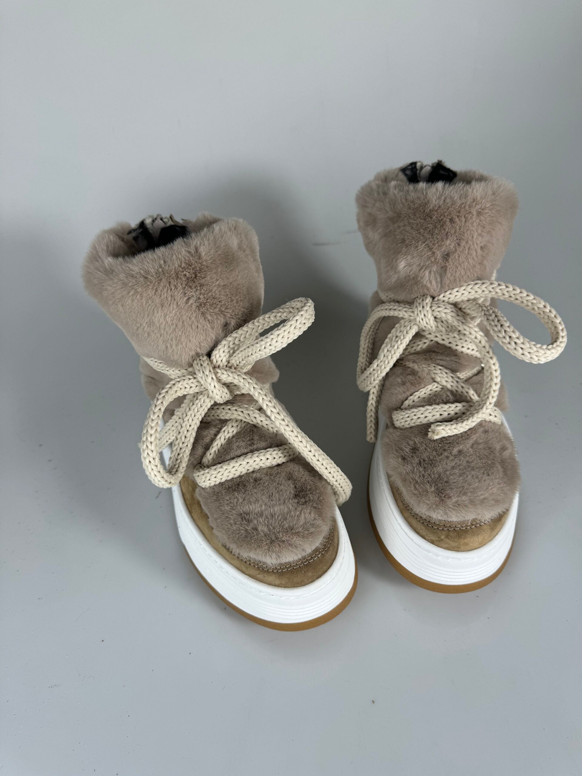 Wolf7 cam beige beige fur