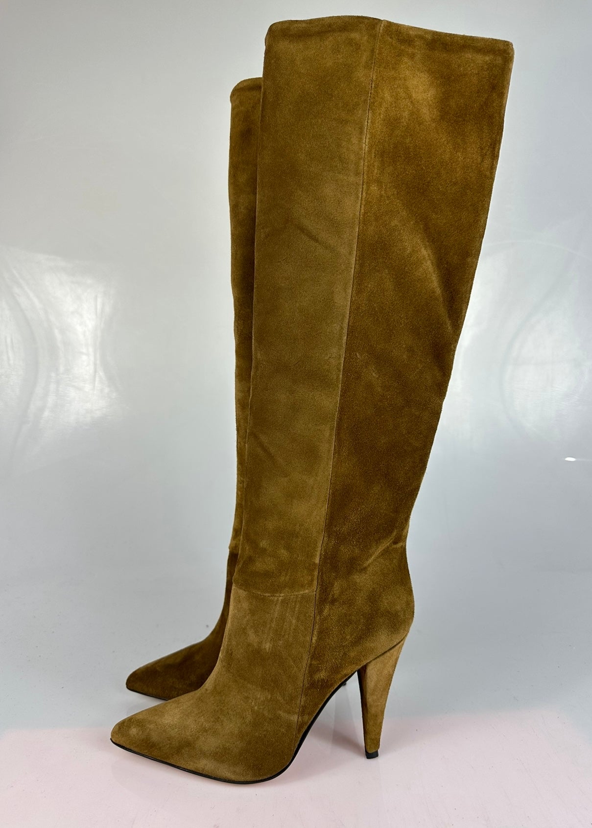 1578 suede leather