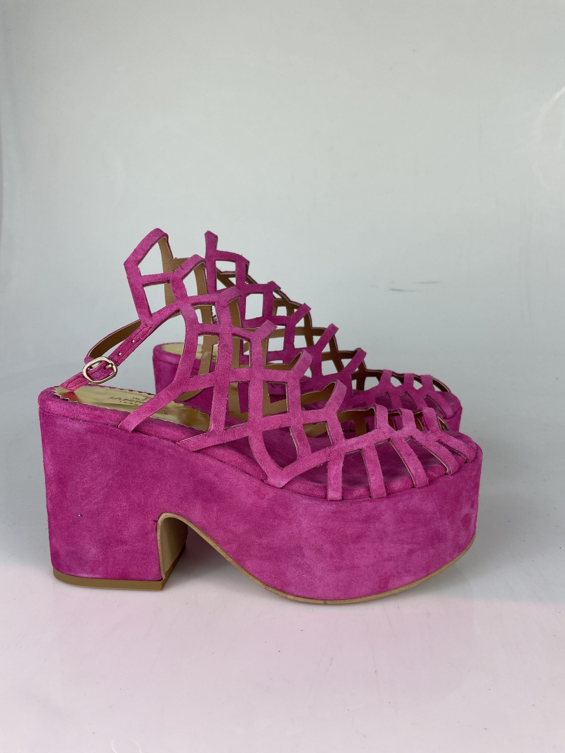Mykonos fuchsia suede