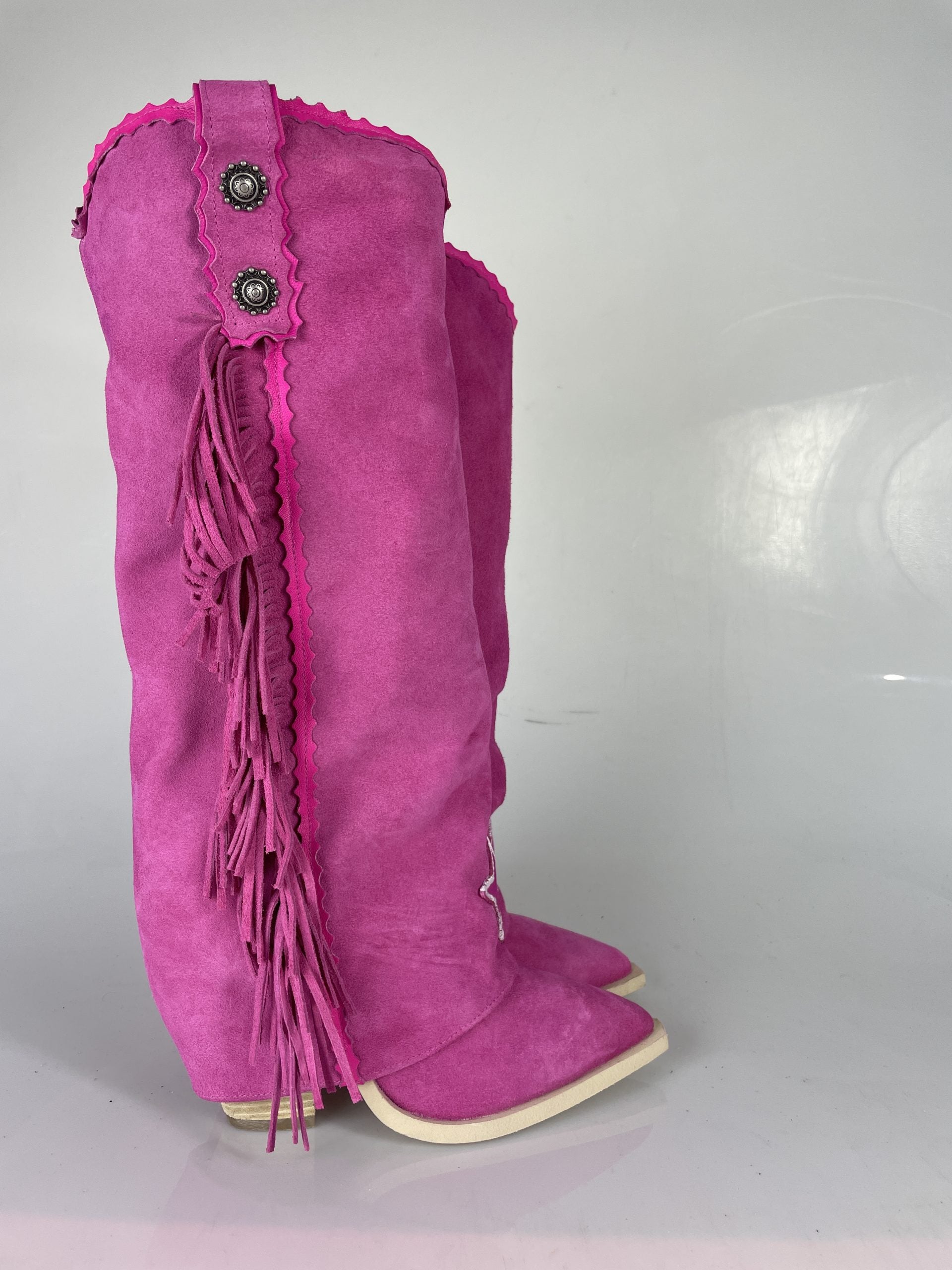 Euphoria fuchsia suede