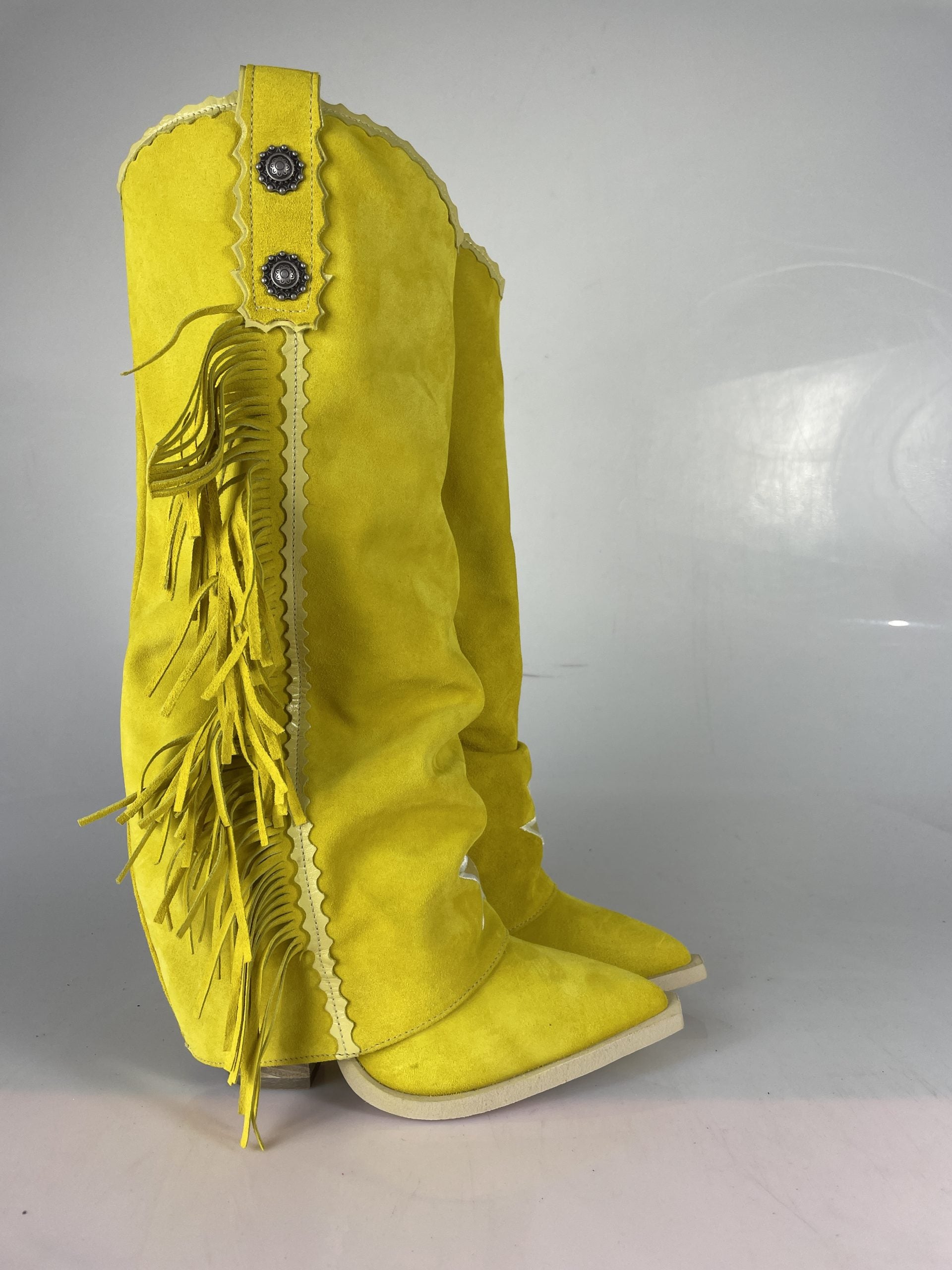 Euphoria yellow suede